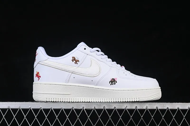 All categories Nk Air Force 1 Air Force series Nk Air Force 1 Low Air Force low-top Nike Air Force 1'07 Low Year of the Horse DIY Air Force 1 low-top casual sneakers IQ1143-100